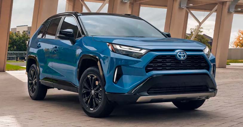 4x4 car rental to Uganda for safari tours